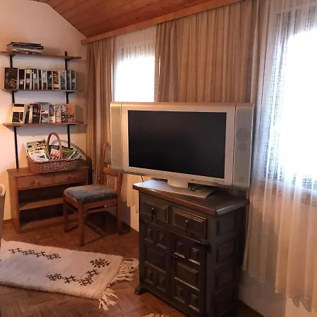 Retro Mit Schlossblick Im Nordschwarzwald Apartament