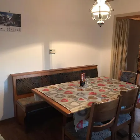 Apartment Retro Mit Schlossblick Im Nordschwarzwald